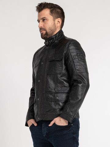 Rock Creek Between-Season Jacket in Black