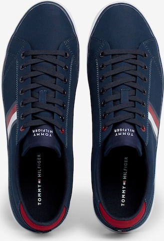 TOMMY HILFIGER Sneakers laag 'Essential' in Blauw