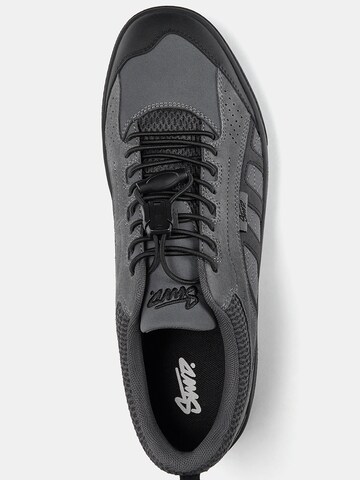 Pull&Bear Platform trainers in Grey
