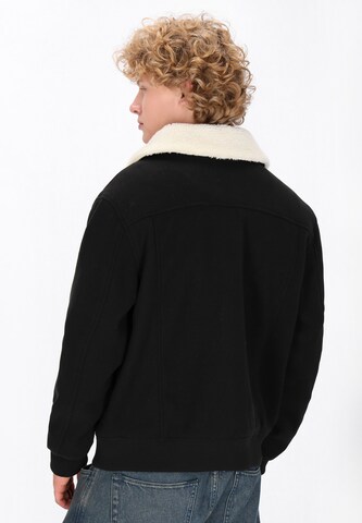 Giacca di mezza stagione di MO in nero