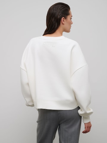 Sweat-shirt 'Lanea' RÆRE by Lorena Rae en blanc