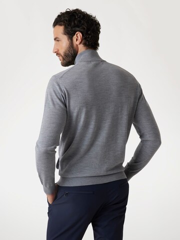 GUESS Knit Cardigan in Grey