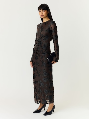 YAS - Vestido 'MARENA ' en marrón
