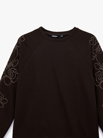 Koton Sweatshirt in Bruin