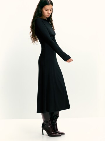 Pull&Bear Ruha - fekete