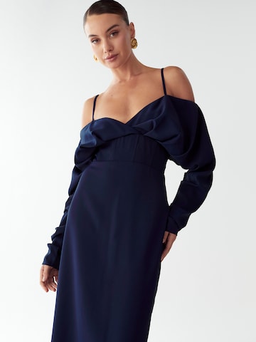 WillaHaljina - plava boja