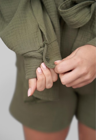 Camicia da donna di Cloud5ive in verde