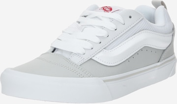 VANS - Sapatilhas baixas 'Knu Skool' em branco: frente