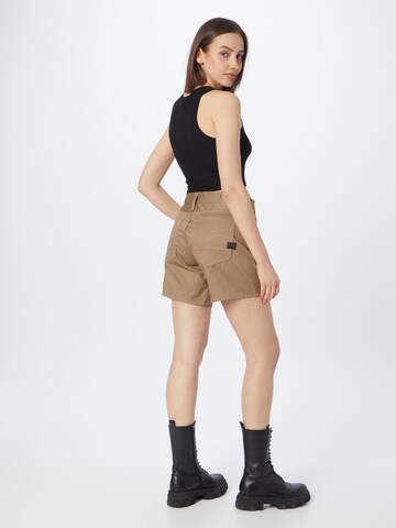 G-STAR Regular Shorts in Beige