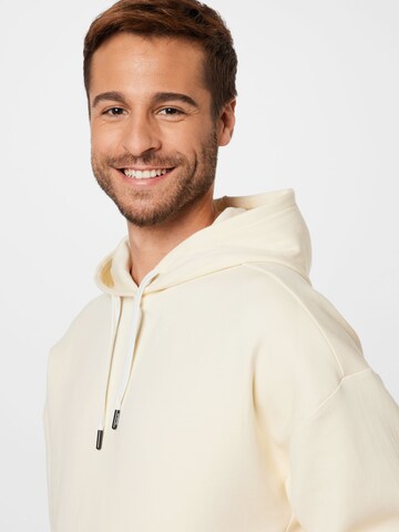 Reebok Athletic Sweatshirt 'DreamBlend' in Beige