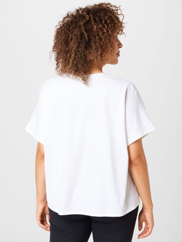 Nike Sportswear Performance Shirt 'Victory' in White