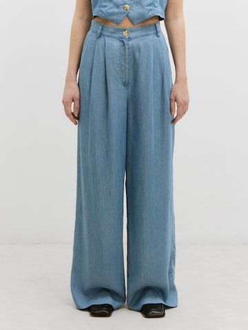 EDITED Wide leg Trousers 'Jocelyne' in Blue: front