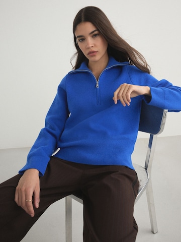 Next Pulover | modra barva