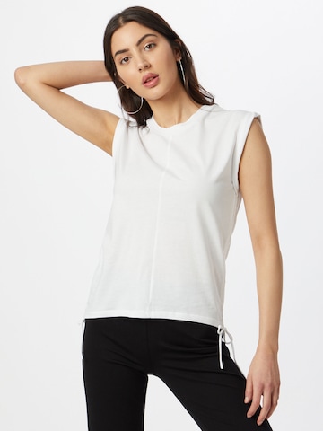 Gina Tricot T-shirt 'Jessie' i vit: framsida