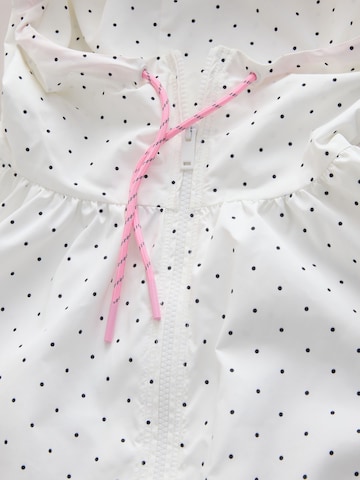 Next Демисезонная куртка в Белый