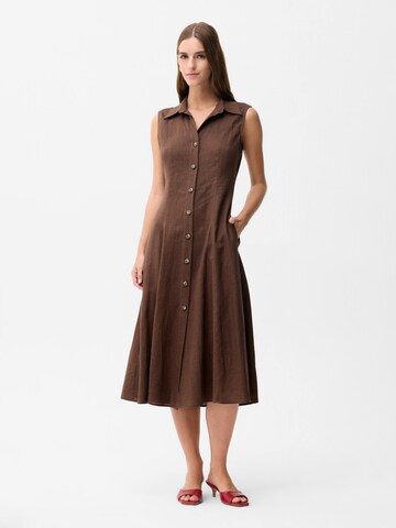 adl Kleid‌ in Braun