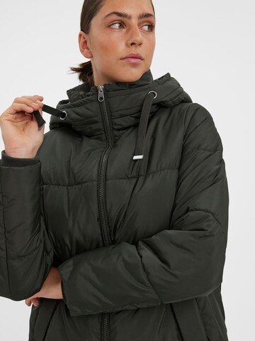 VERO MODA Übergangsjacke in Grün