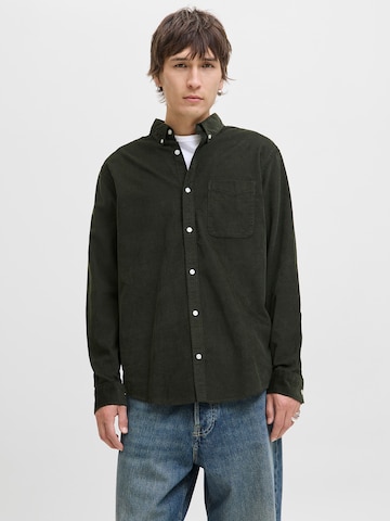 JACK & JONES Regular fit Button Up Shirt 'JJECLASSIC' in Green: front