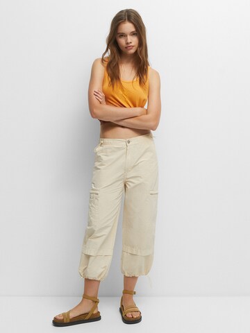 Pull&Bear Loose fit Cargo trousers in Yellow