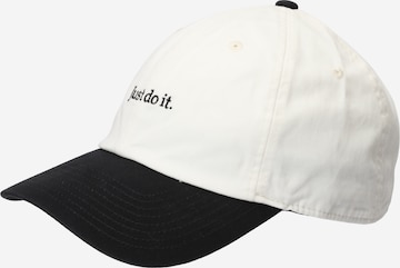 Nike Sportswear - Gorra 'CLUB' en negro: frente