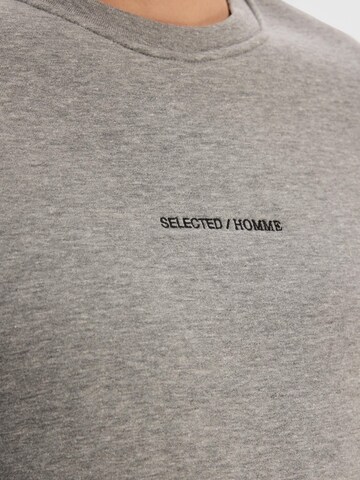 SELECTED HOMME Sweatshirt 'Hankie' in Grau