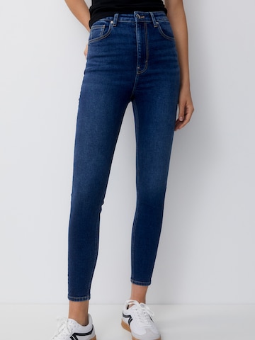 Pull&Bear Skinny Jeans in Blue: front