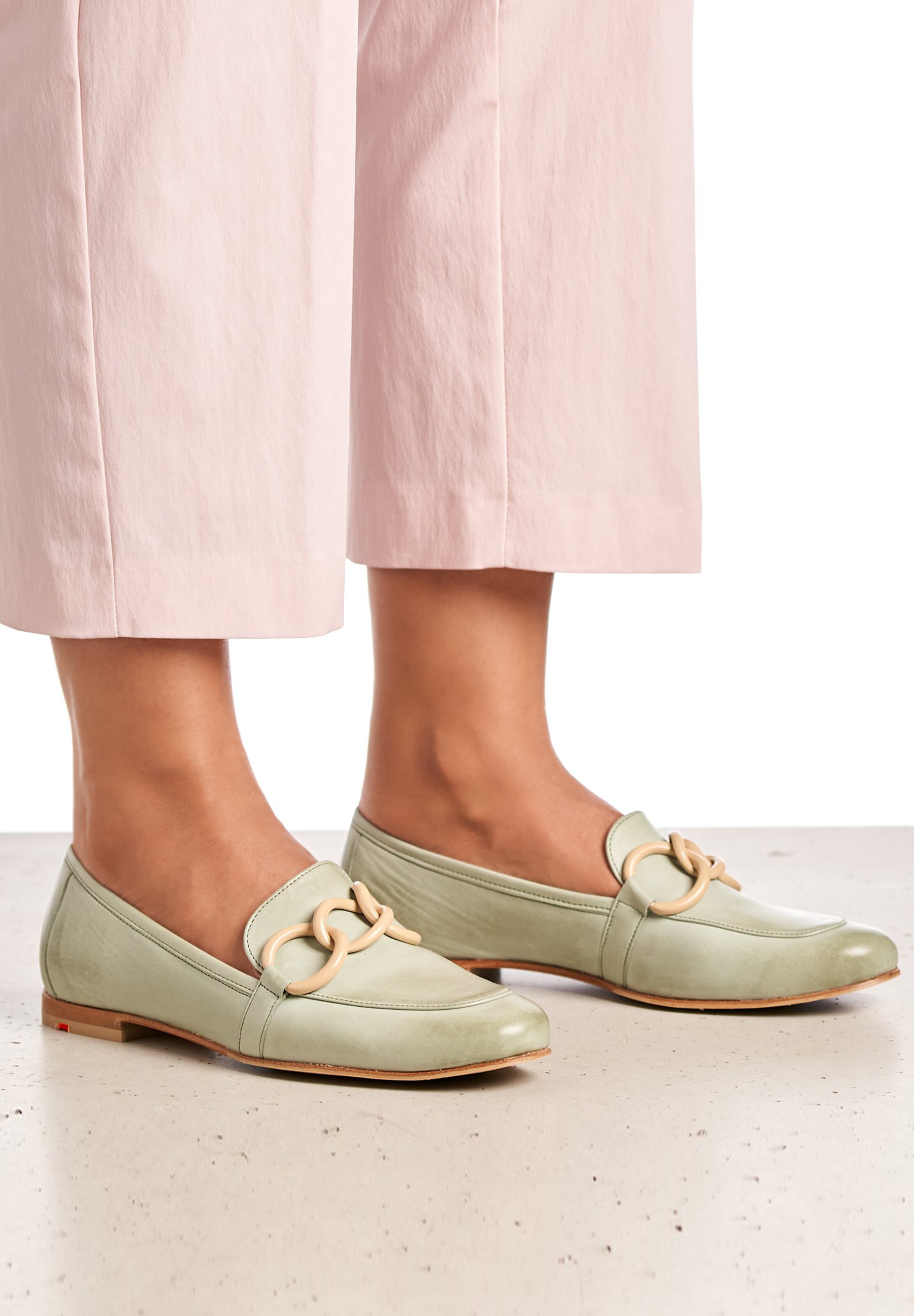 LLOYD Slipper in Grün