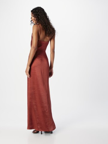 Robe de soirée True Decadence en marron