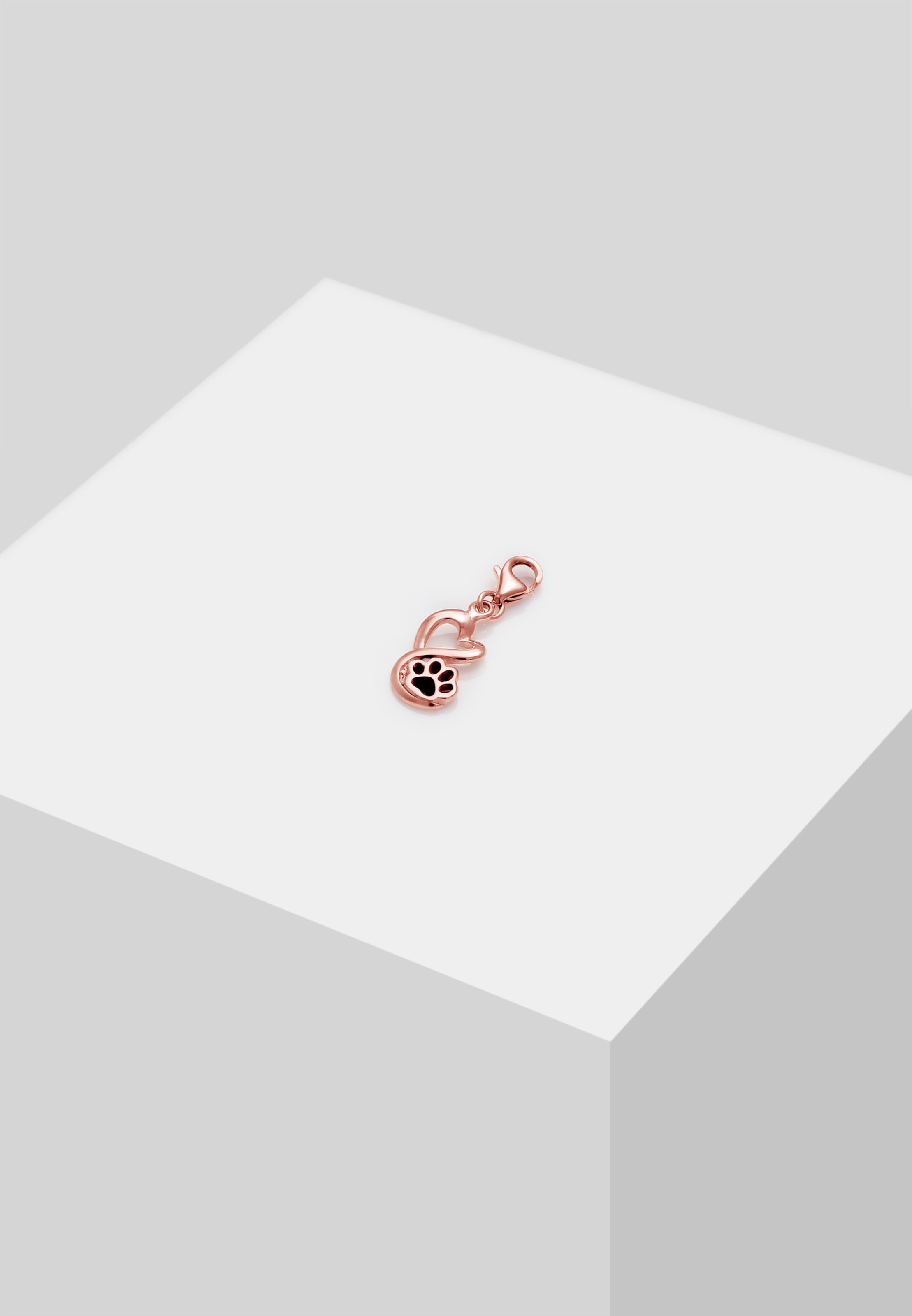 Nenalina Pendant in Pink