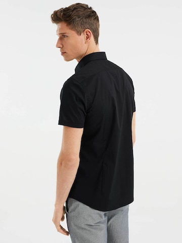 WE Fashion Slim fit Button Up Shirt in Black