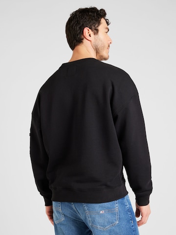 ALPHA INDUSTRIES Sweatshirt 'Essentials' in Black