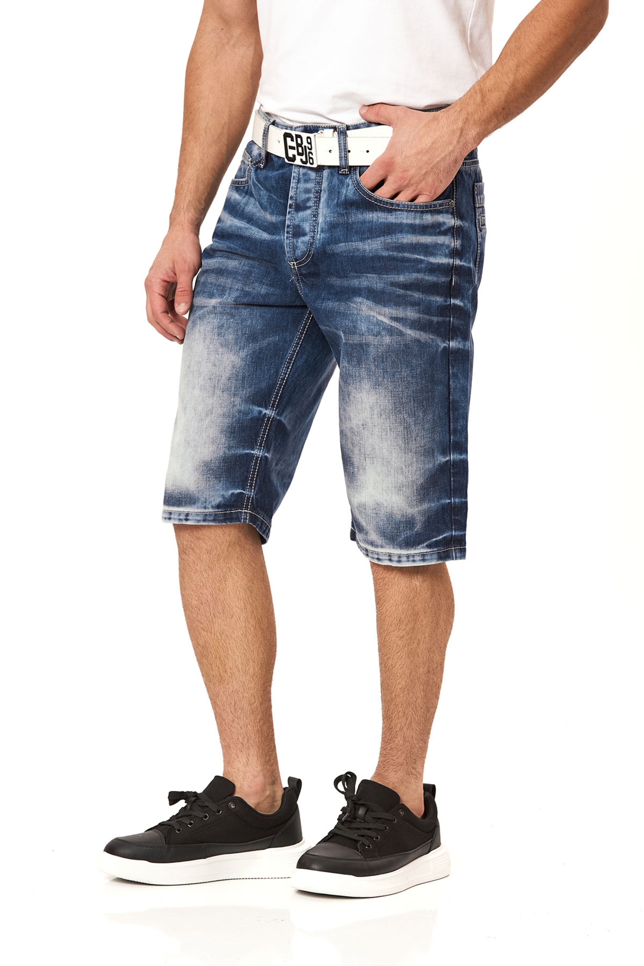 CIPO & BAXX Regular Jeans in Blue