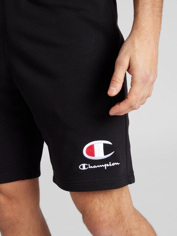 Regular Pantaloni 'Legacy' de la Champion Authentic Athletic Apparel pe negru
