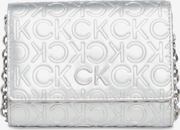 Calvin Klein Crossbody Bag in Silver: front