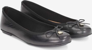 Kazar Ballet Flats in Black