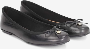 Kazar Ballet Flats in Black