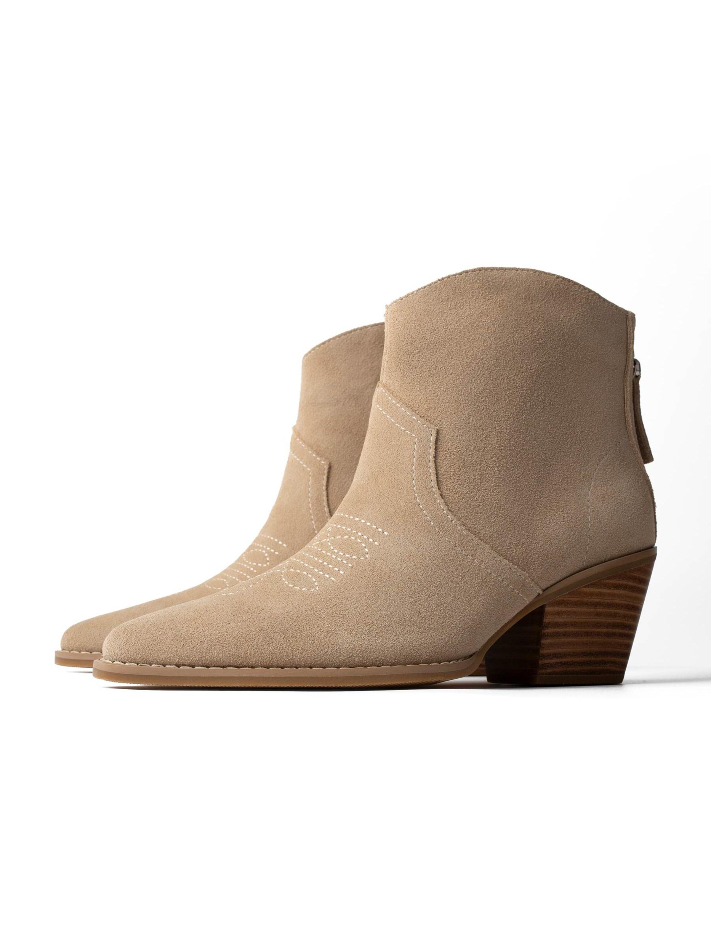 L37 HANDMADE SHOES Enkellaarsje 'IT'S NOT THE SAME' in Beige