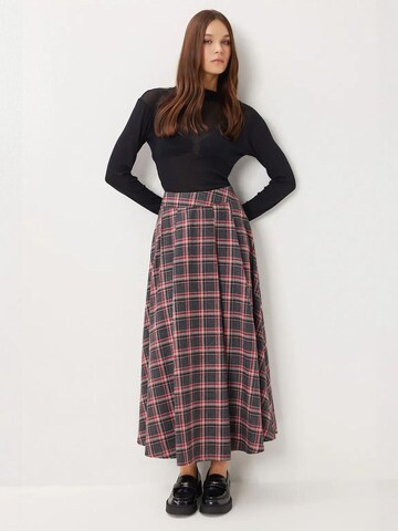 Happiness İstanbul - Saia em cinzento