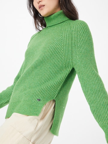 REPLAY Sweter w kolorze zielony