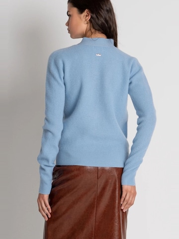 Fracomina Sweater 'Wool sweater with sash' in Blue