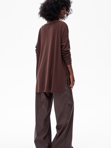 Blue Shadow Blouse in Brown
