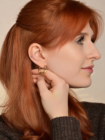 Akzent Earrings 'wasserfest' in Gold: front
