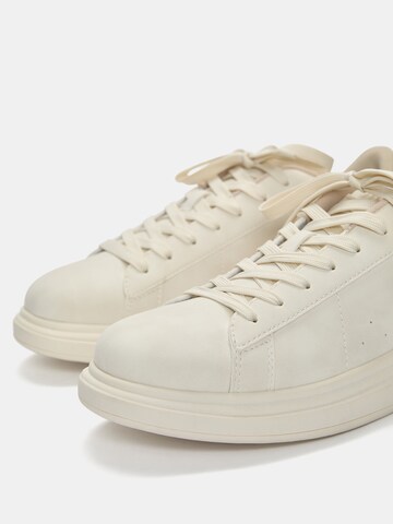 Pull&Bear Platform trainers in Beige