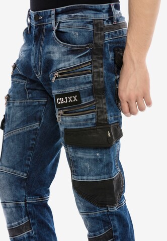 CIPO & BAXX Regular Jeans in Blau