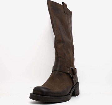 Giada Boots in Brown: front