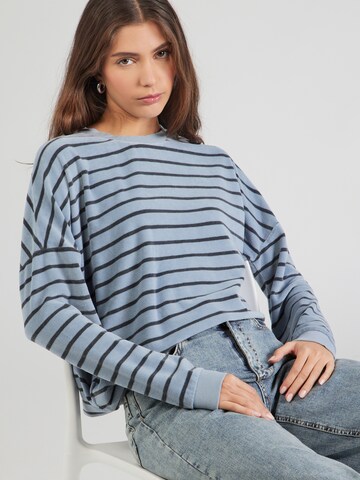 Herrlicher - Sweatshirt 'Smila' em azul: frente