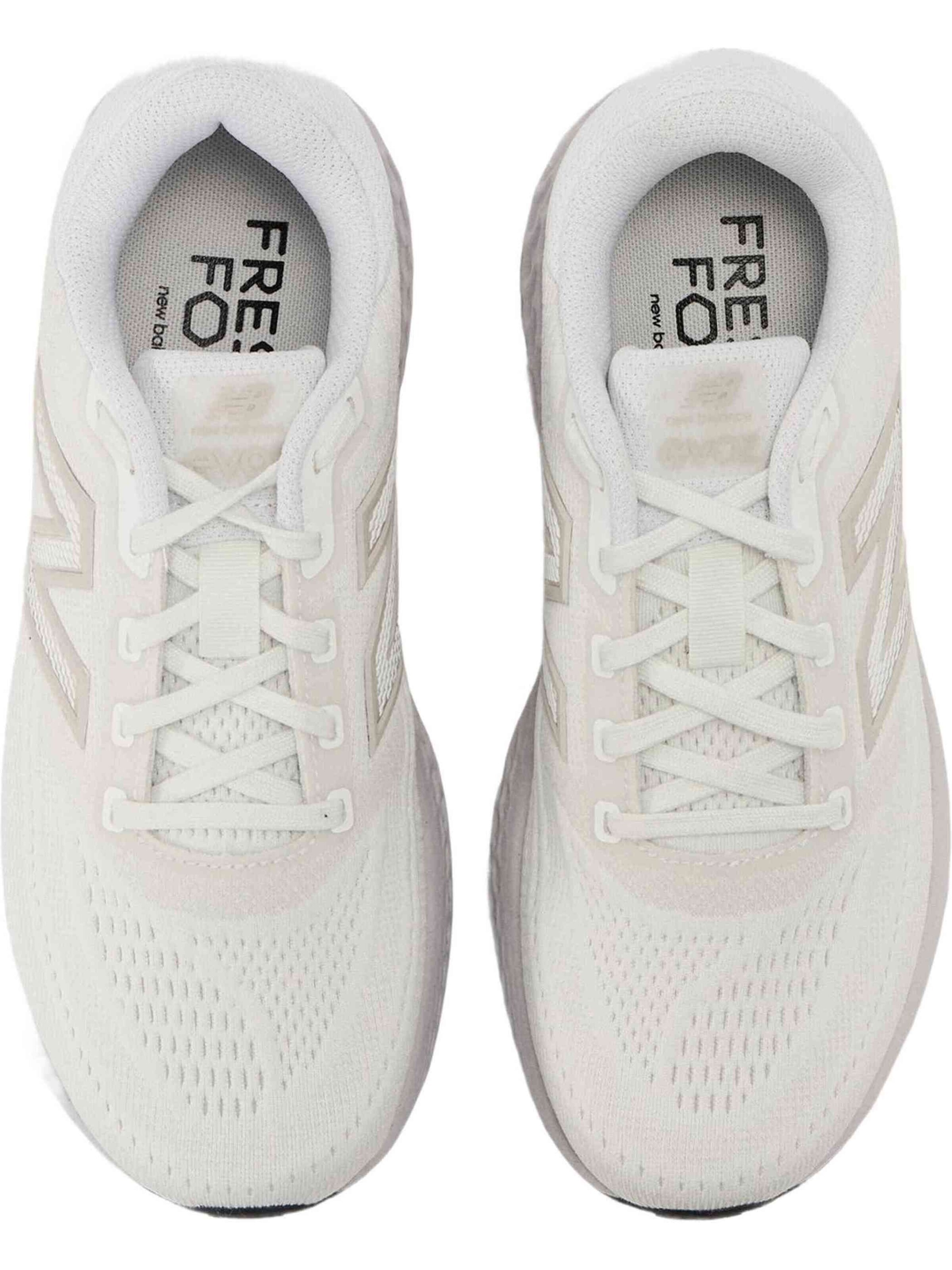Scarpa da corsa 'WEVOZLW4' di new balance in bianco
