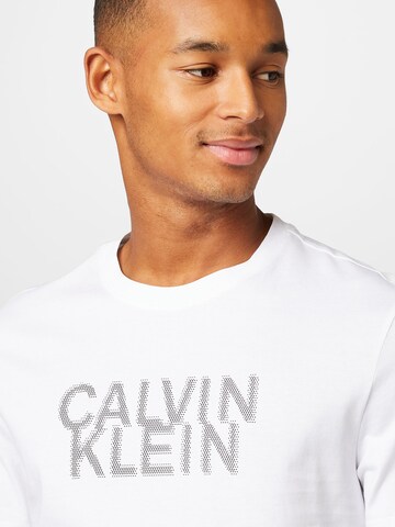 balta Calvin Klein Marškinėliai