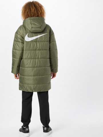 Nike Sportswear Winter Coat in Green