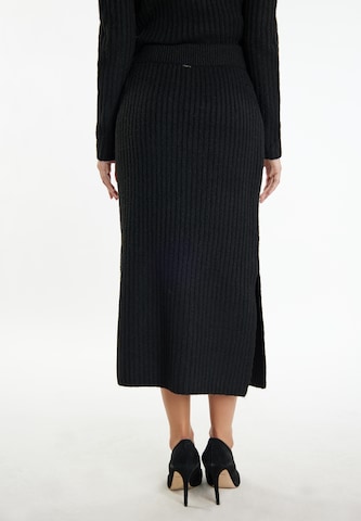 DreiMaster Klassik Skirt 'Ledkin' in Black